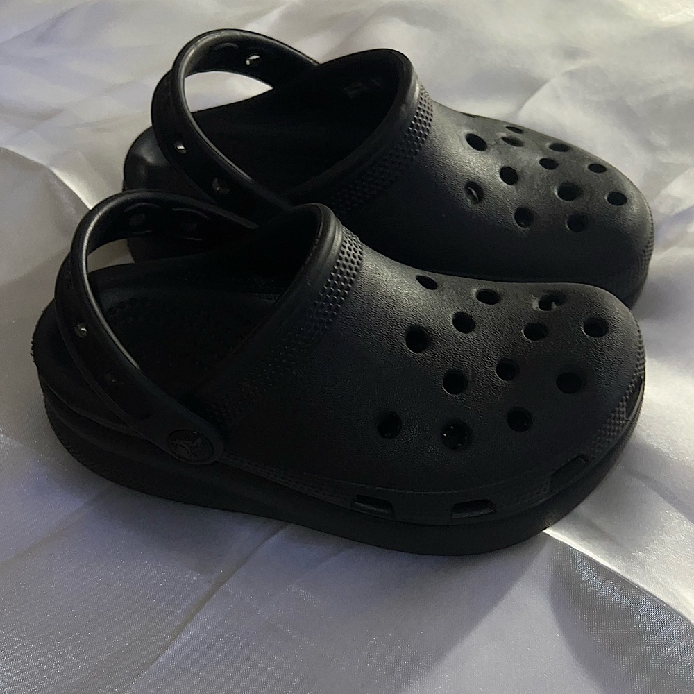 Platform Crocs - Picture 3 of 5